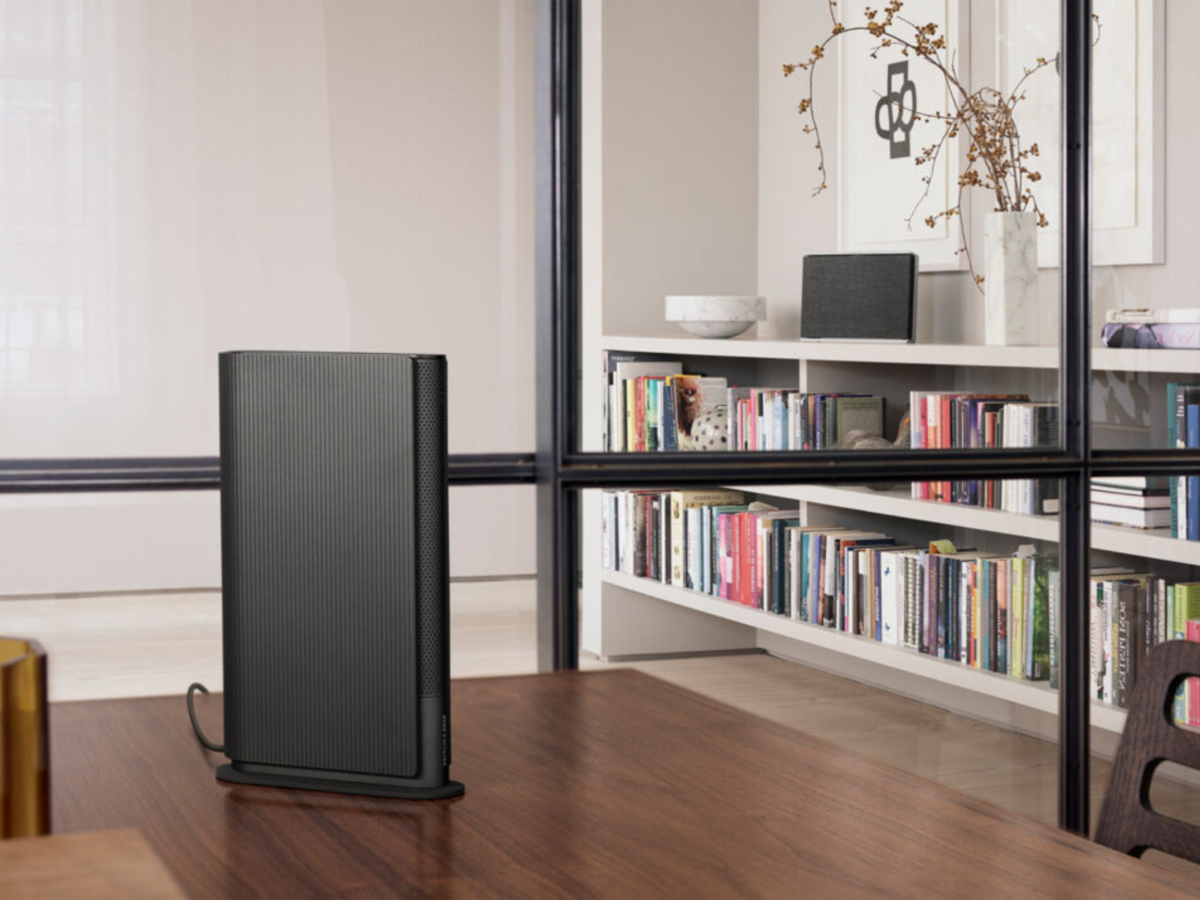 Hình ảnh chi tiết Loa B&O Beosound Emerge Natural góc chụp 2